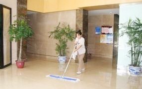 上海商务楼宇日常保洁报价全解析 欣煦供楼宇保洁服务专业指南